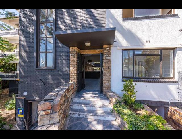 2 BEDROOM PROPERTY TO RENT IN CLAREMONT UPPER